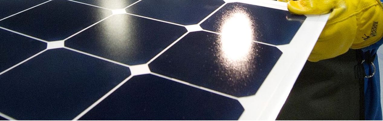 Biggest U.S. Power Market to Test Blockchain to Trade Renewables
